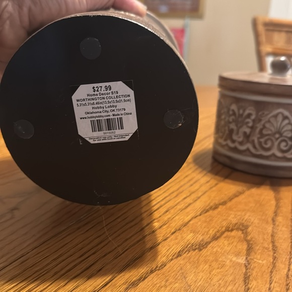 Kitchen storage - Picture 4 of 5